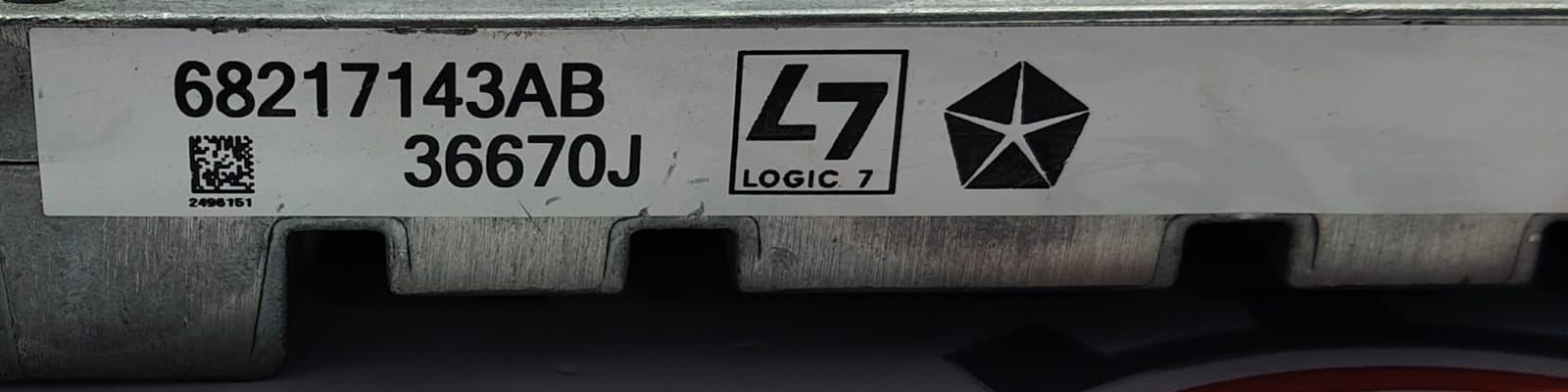 2014 JEEP GRAND CHEROKEE OEM RADIO AMPLIFIER OEM 68217143AB - Image 5