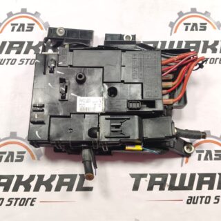             Porsche Cayenne S Rear Trunk Fusebox Relay Junction Box 7P0937548H 2011-2018