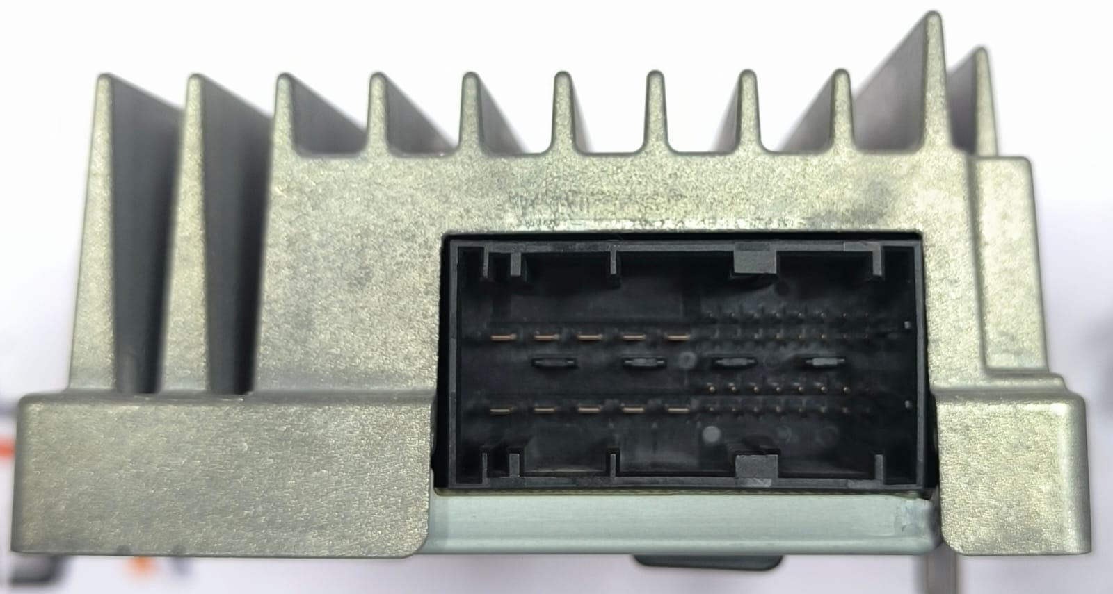 BMW 7 SERIES F01 5&3 SERIES RADIO SOUND AMPLIFIER 9233728 2008-2015 - Image 4