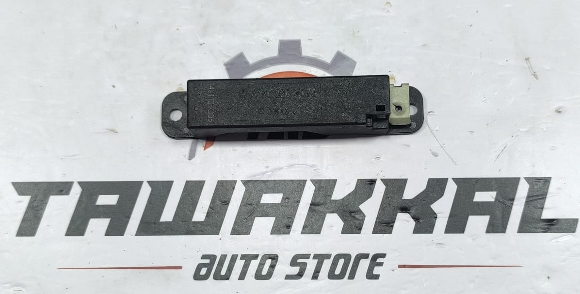 MERCEDES-BENZ S-CLASS W222 ANTEENA AMPLIFIER A1668200075 2013-2020 - Image 2