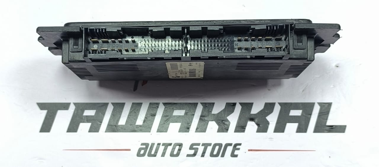 BMW 3 SERIES E90 E91 FRM FOOTWELL LIGHT CONTROL MODULE 9390491 2005-2012 - Image 4