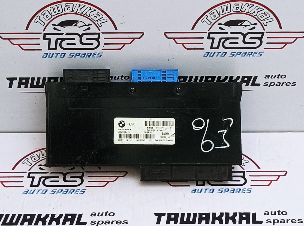 BMW E90 3 series Body Control Module BCM 6135 9134477
