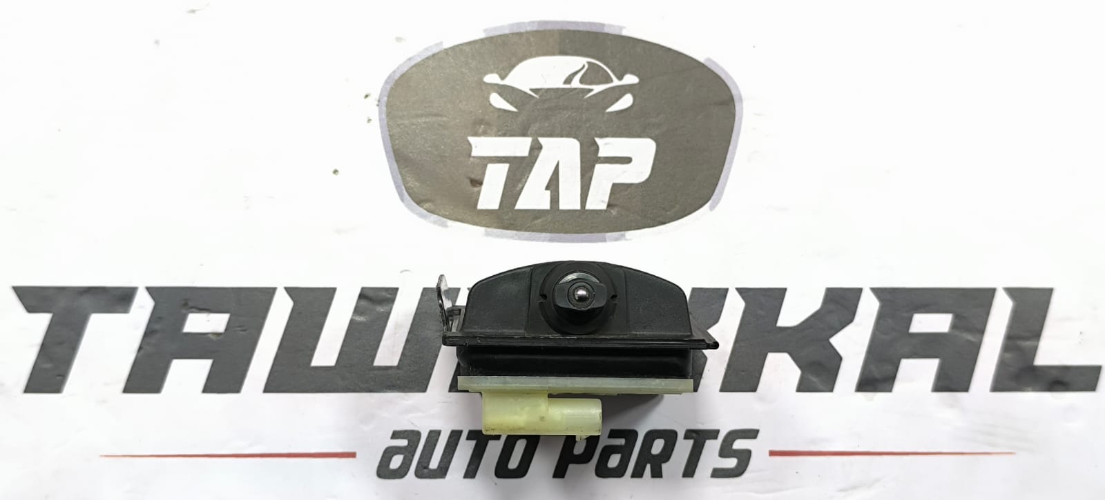 MERCEDES-BENZ B-CLASS W247 BRAND NEW FUEL TANK COVER A0008206112 2020-2024 - Image 4