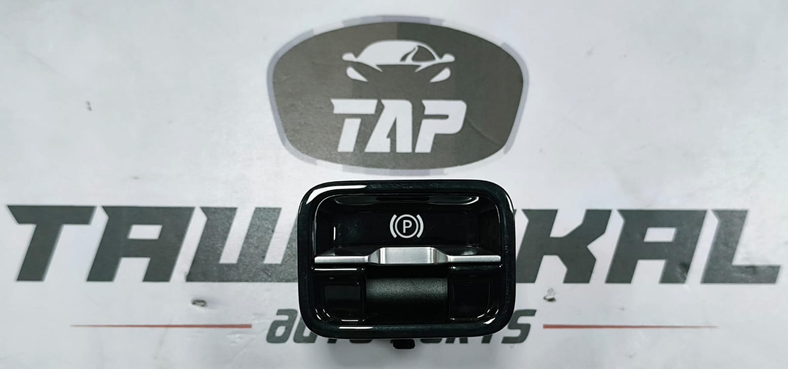 MERCEDES-BENZ C-CLASS W206 BRAND NEW PARKING SWITCH A2239057706 2021-2024 - Image 7
