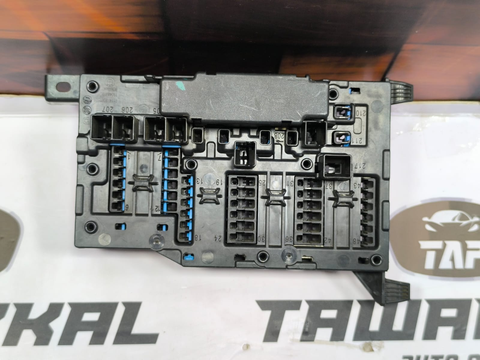 BMW X1 F48 BRAND NEW ELECTRIC POWER DISTRIBUTION FUSEBOX 9360501 2013-2024 - Image 10