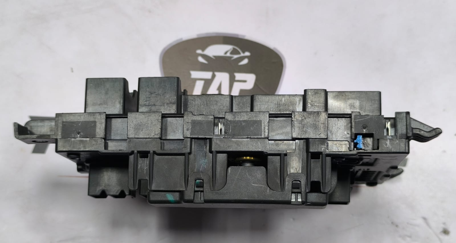 BMW X1 F48 BRAND NEW ELECTRIC POWER DISTRIBUTION FUSEBOX 9360501 2013-2024 - Image 6
