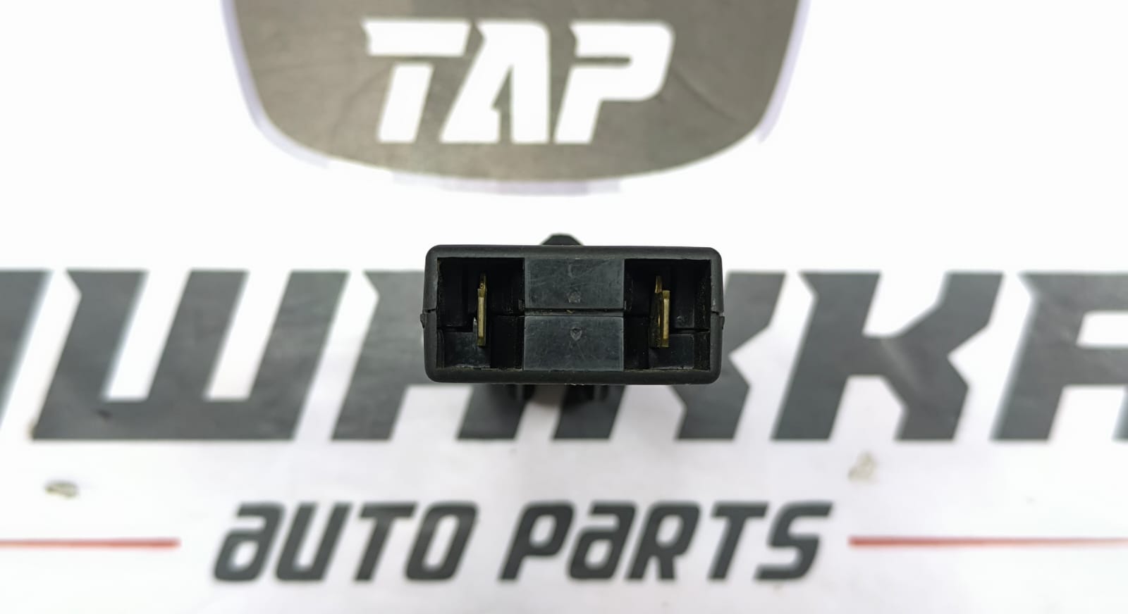 MERCEDES-BENZ CLA NEW ANTENNA NOISE SUPPRESSION FILTER 2229820004 2013-2018 - Image 7
