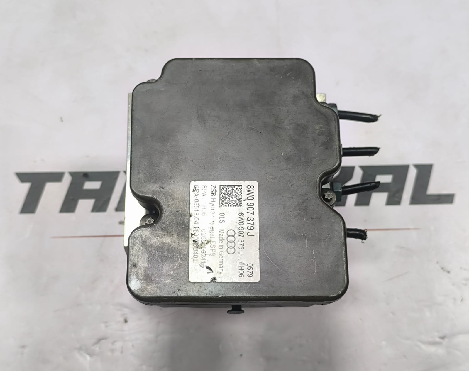 AUDI A4 ABS PUMP CONTROL MODULE 8W0907379J 2015-2022 - Image 3