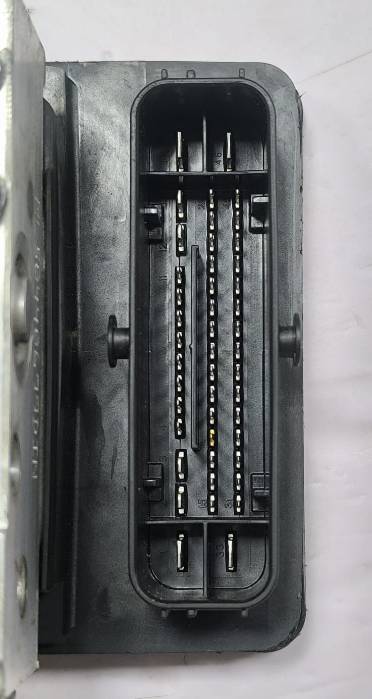AUDI Q3 BREAK CONTROL ABS PUMP MODULE 5N0614109CA 2015-2018 - Image 8