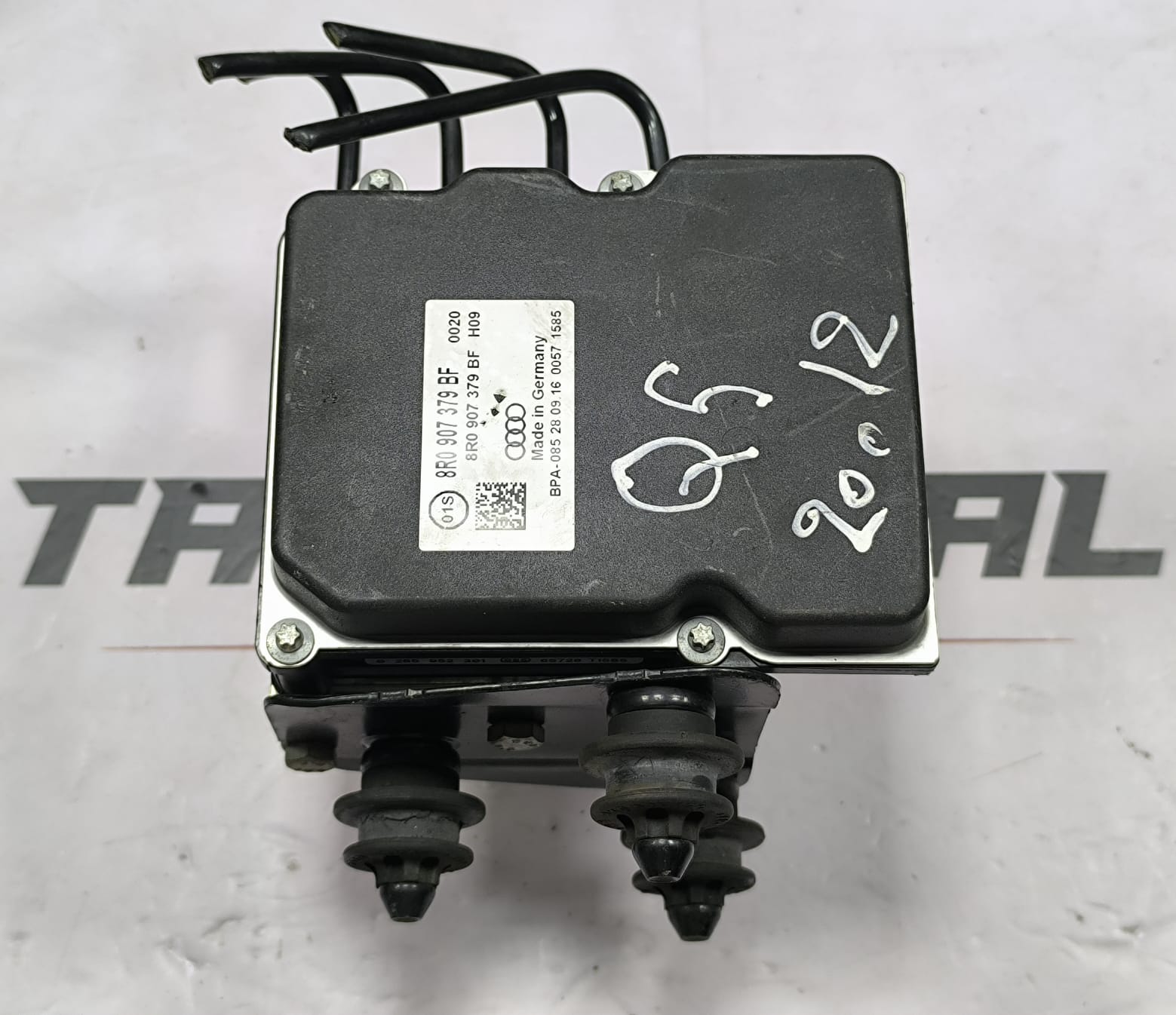 AUDI Q5 ABS PUMP CONTROL MODULE 8R0907379BF 2008-2017 - Image 3