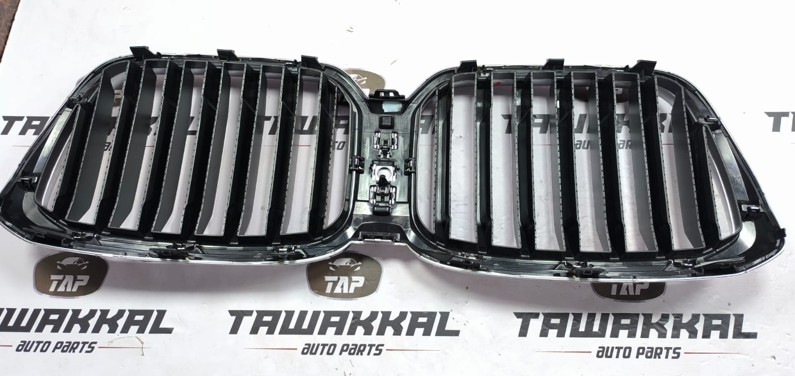 BMW X3 X4 BRAND NEW FRONT BUMPER RADIATOR GRILL 40505404 2022-2024
