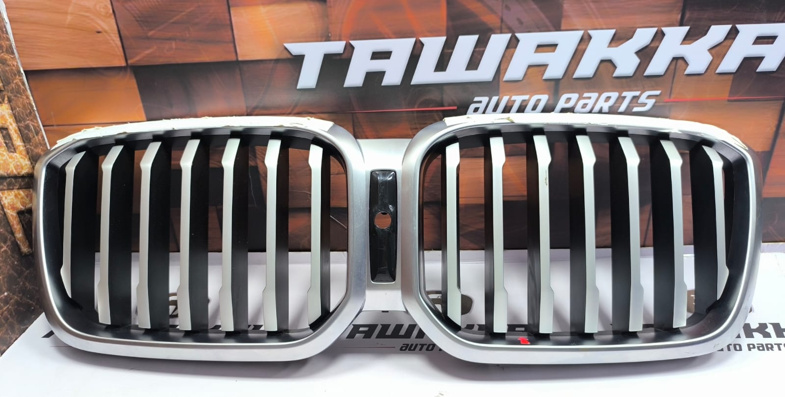 BMW X3 X4 BRAND NEW FRONT BUMPER RADIATOR GRILL 40505404 2022-2024 - Image 5