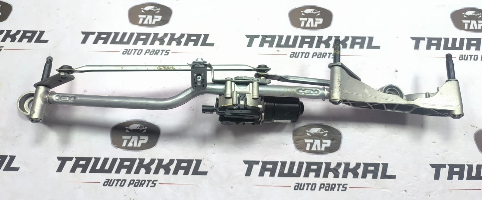 MERCEDES-BENZ GLE BRAND NEW WINDSHIELD WIPER MOTOR WITH LINKAGE A1679060600 - Image 3