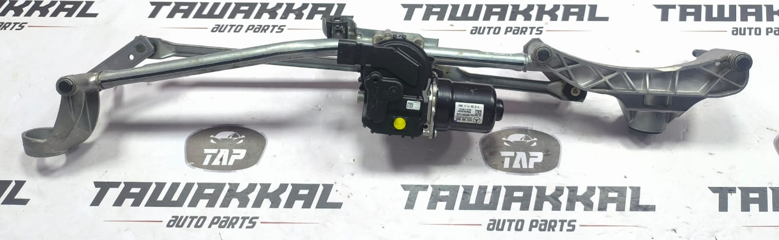 MERCEDES-BENZ GLE BRAND NEW WINDSHIELD WIPER MOTOR WITH LINKAGE A1679060600 - Image 4
