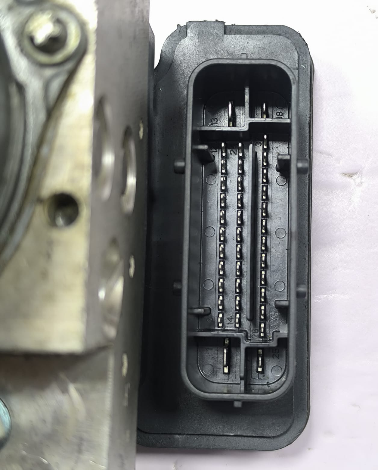 BMW X5 F15 BREAK CONTROL ABS MODULE 6870183 2014-2018
