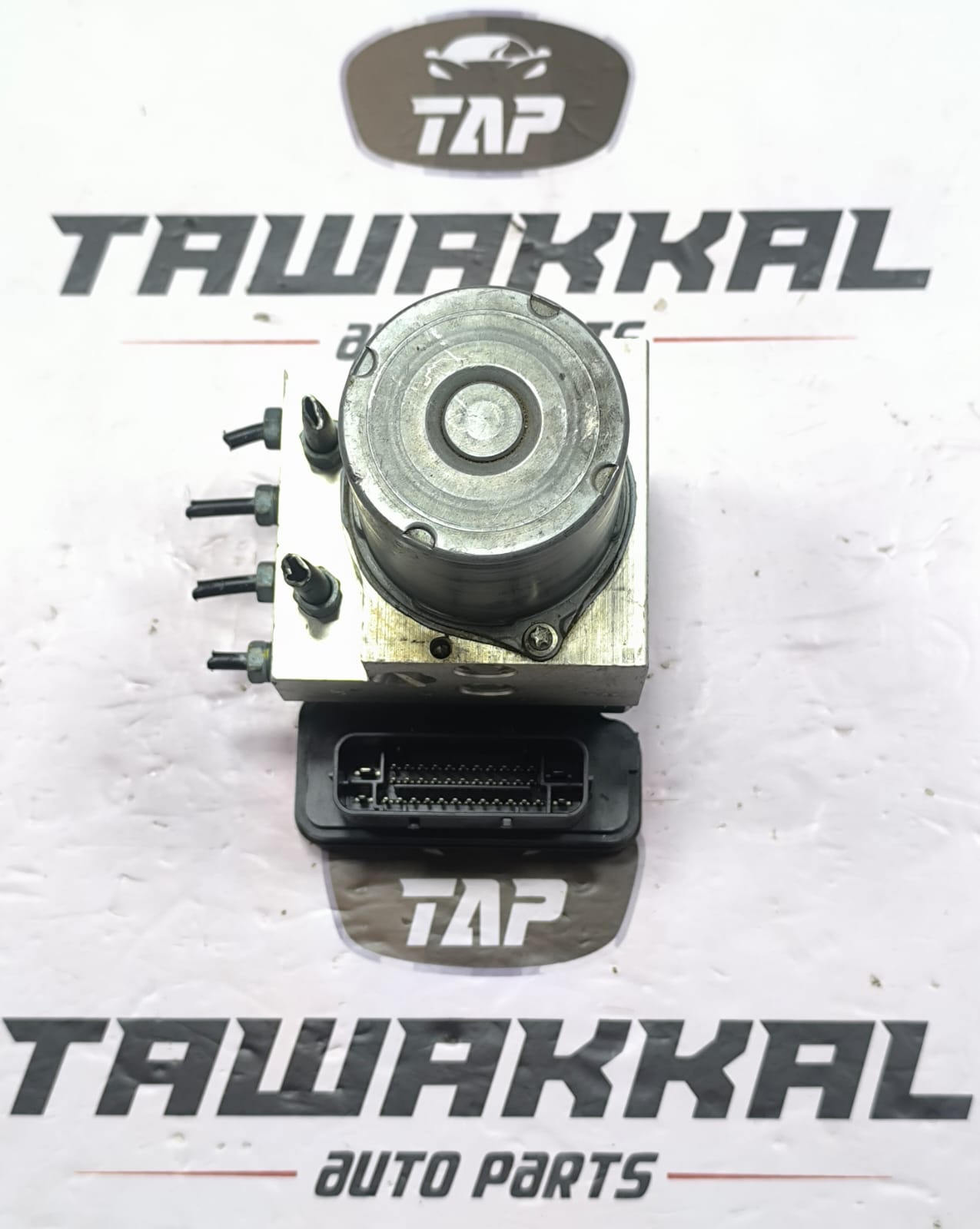 BMW X5 F15 BREAK CONTROL ABS MODULE 6870183 2014-2018 - Image 4