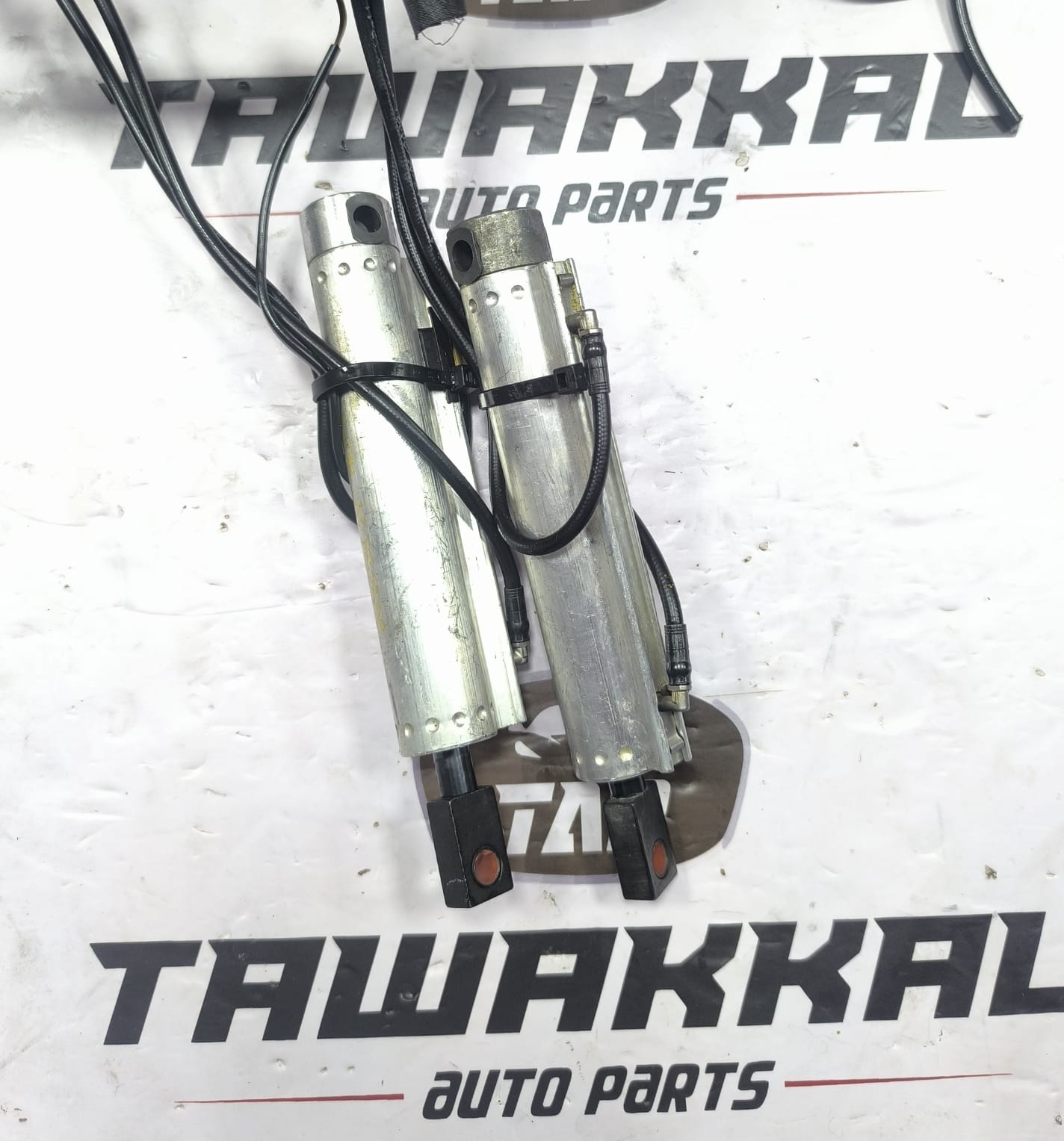 BMW Z4 E89 CONVERTIBLE HARDTOP FOLDING MECHANISM SIDE BRACE & WIRING LOOM 09-16 - Image 7