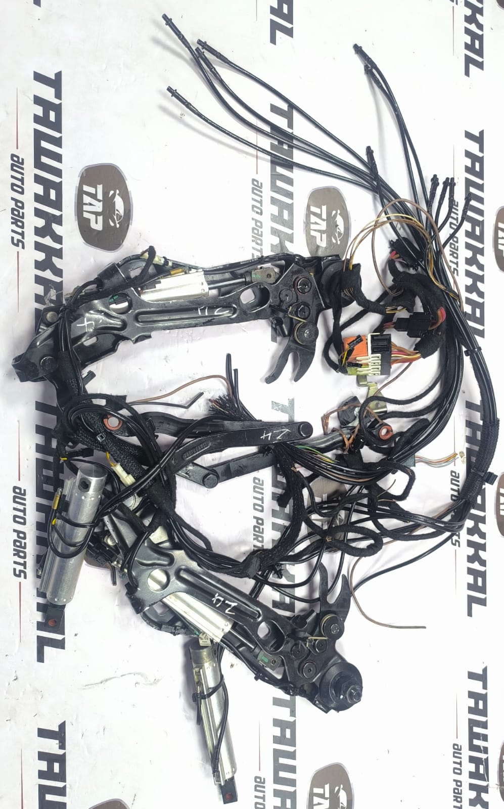 BMW Z4 E89 CONVERTIBLE HARDTOP FOLDING MECHANISM SIDE BRACE & WIRING LOOM 09-16 - Image 3