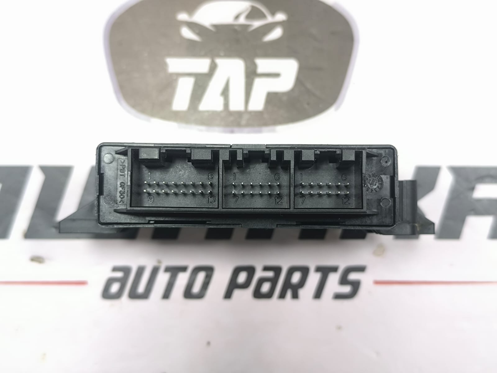 RANGE ROVER EVOQUE REAR LEFT DOOR LOCK CONTROL MODULE BJ32-15K866-CJ 2011-2019 - Image 3