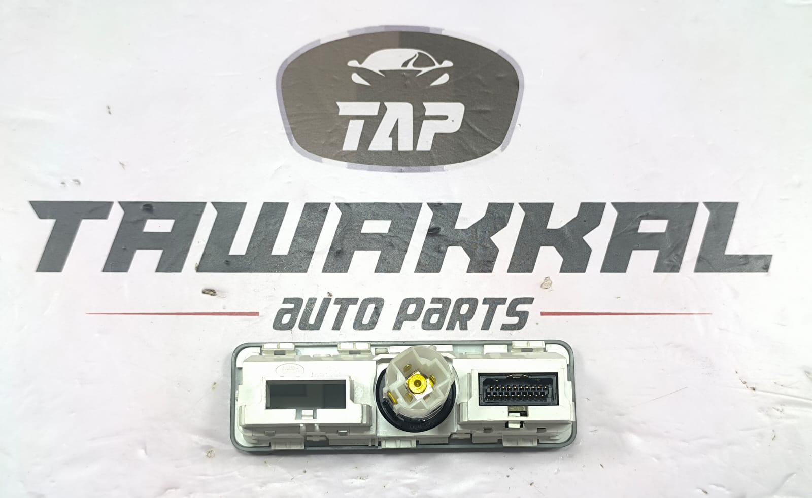 RANGE ROVER EVOQUE USB SOCKET CONNECTOR FK72-19C166-HB 2015-2020 - Image 3