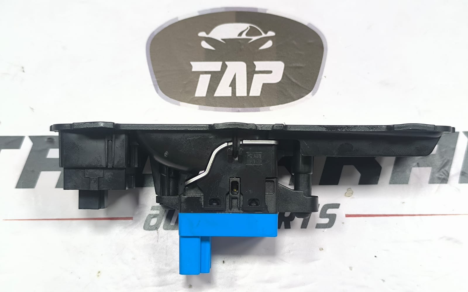 JAGUAR XE HANDBREAK PARKING BRAKE CONTROL SWITCH BUTTON GX73-2B623-AB 2016-2020 - Image 7
