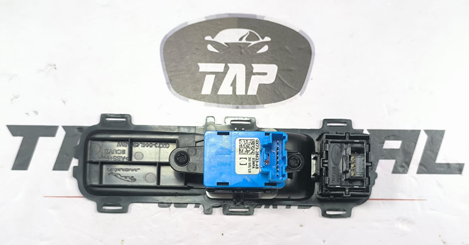 JAGUAR XE HANDBREAK PARKING BRAKE CONTROL SWITCH BUTTON GX73-2B623-AB 2016-2020 - Image 4