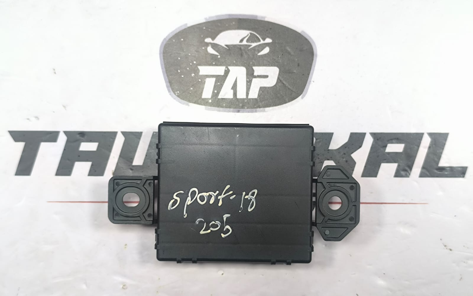 RANGE ROVER SPORT GATEWAY CONTROL PARKING DISTANCE MODULE DPLA-14F681-AH 2013-19
