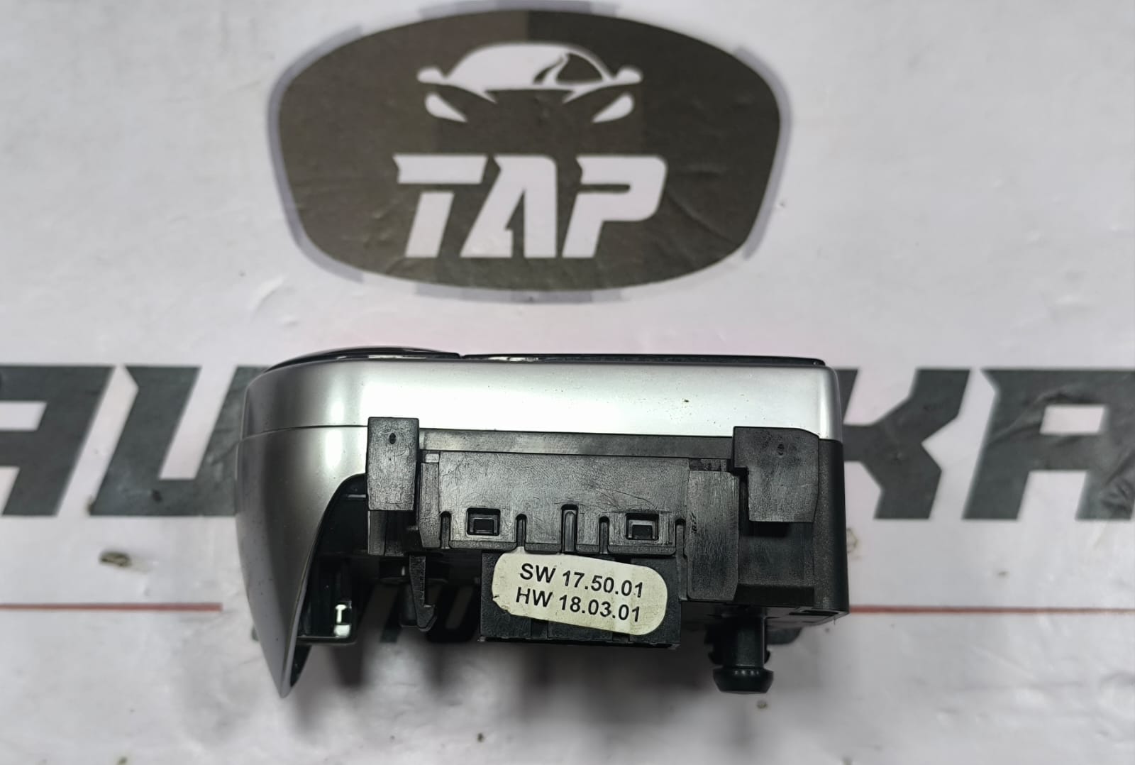 RANGE ROVER VELAR L560 STEERING WHEEL CONTROL SWITCH J8A2-13D767-BB 2017-2022 - Image 6