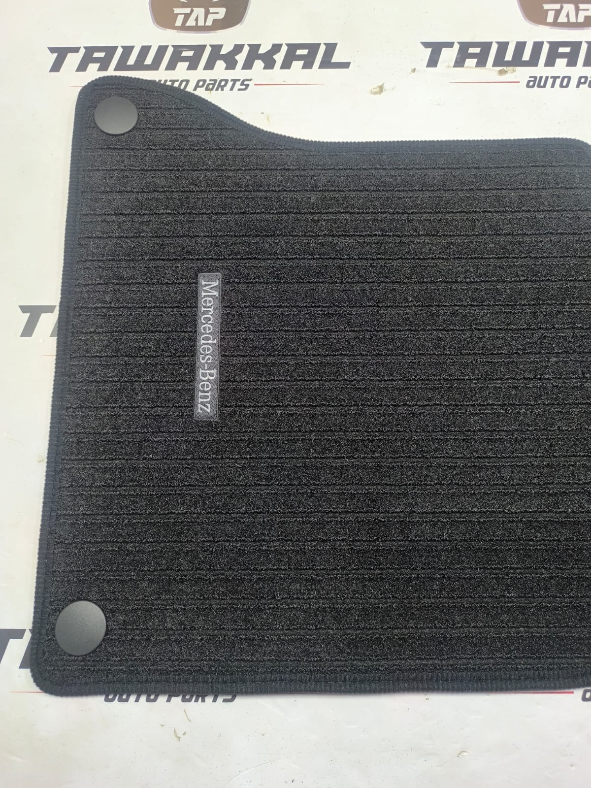 MERCEDES-BENZ A-CLASS BRAND NEW COMPLETE FLOOR MAT SET A1766803600 2012-2018 - Image 7