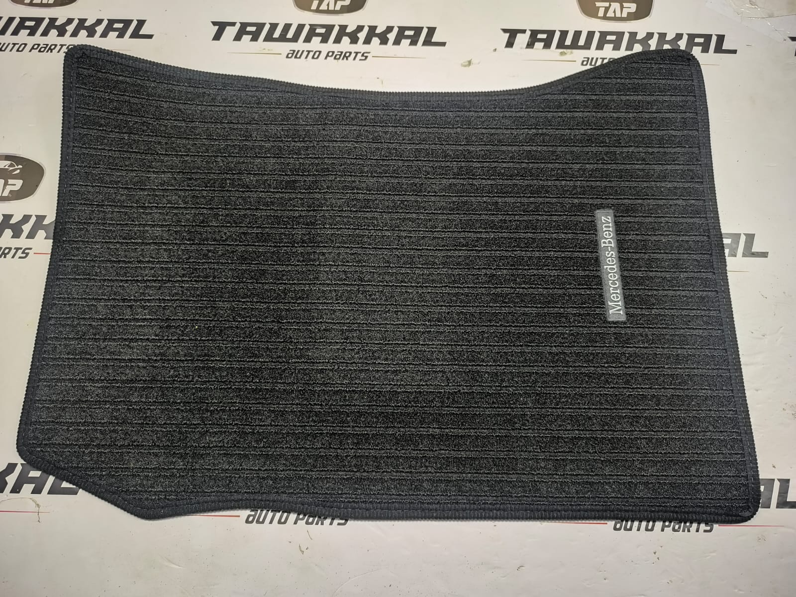 MERCEDES-BENZ A-CLASS BRAND NEW COMPLETE FLOOR MAT SET A1766803600 2012-2018 - Image 2