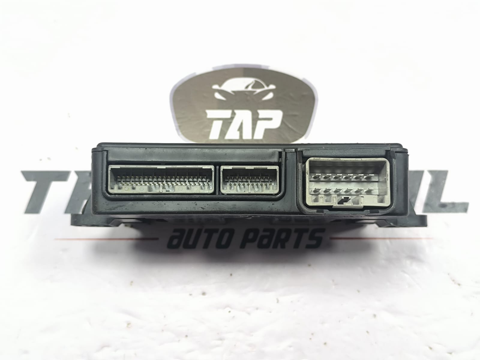 LAND ROVRE SPORT KEYLESS ENTRY IMMOBILISER MODULE HPLA-19H440-BD 2017-2020 - Image 6